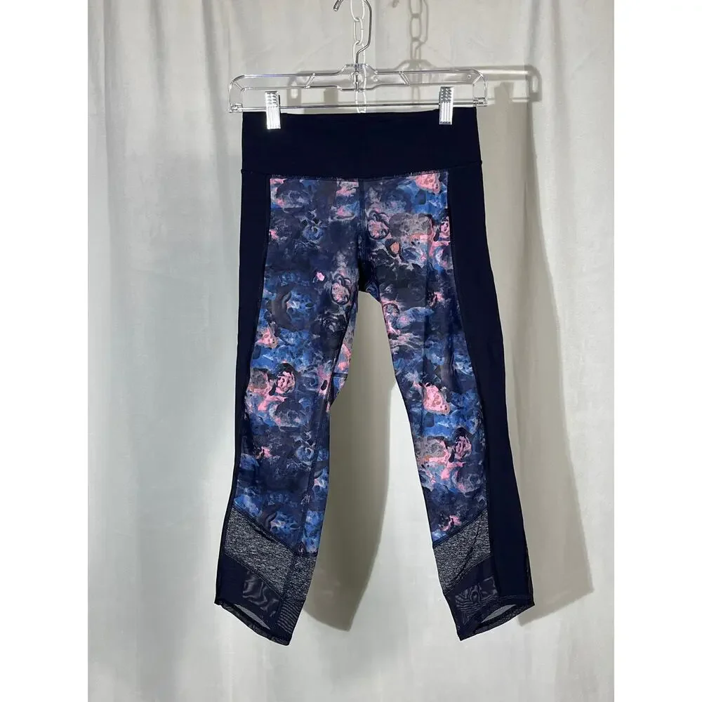 Lululemon If Youre Lucky Crop in Moody‎ Mirage Bark Berry.